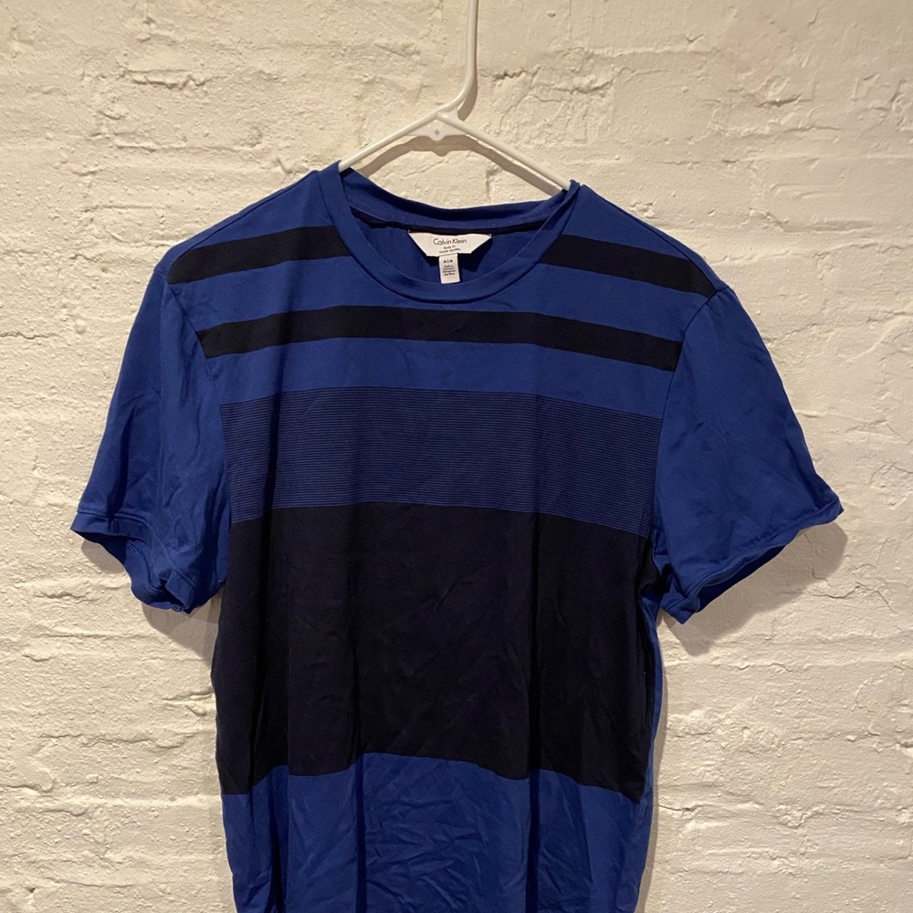 Calvin Klein body fit t shirt size m